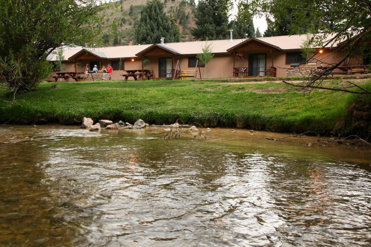 Copper King Lodge Ред-Ривер Экстерьер фото