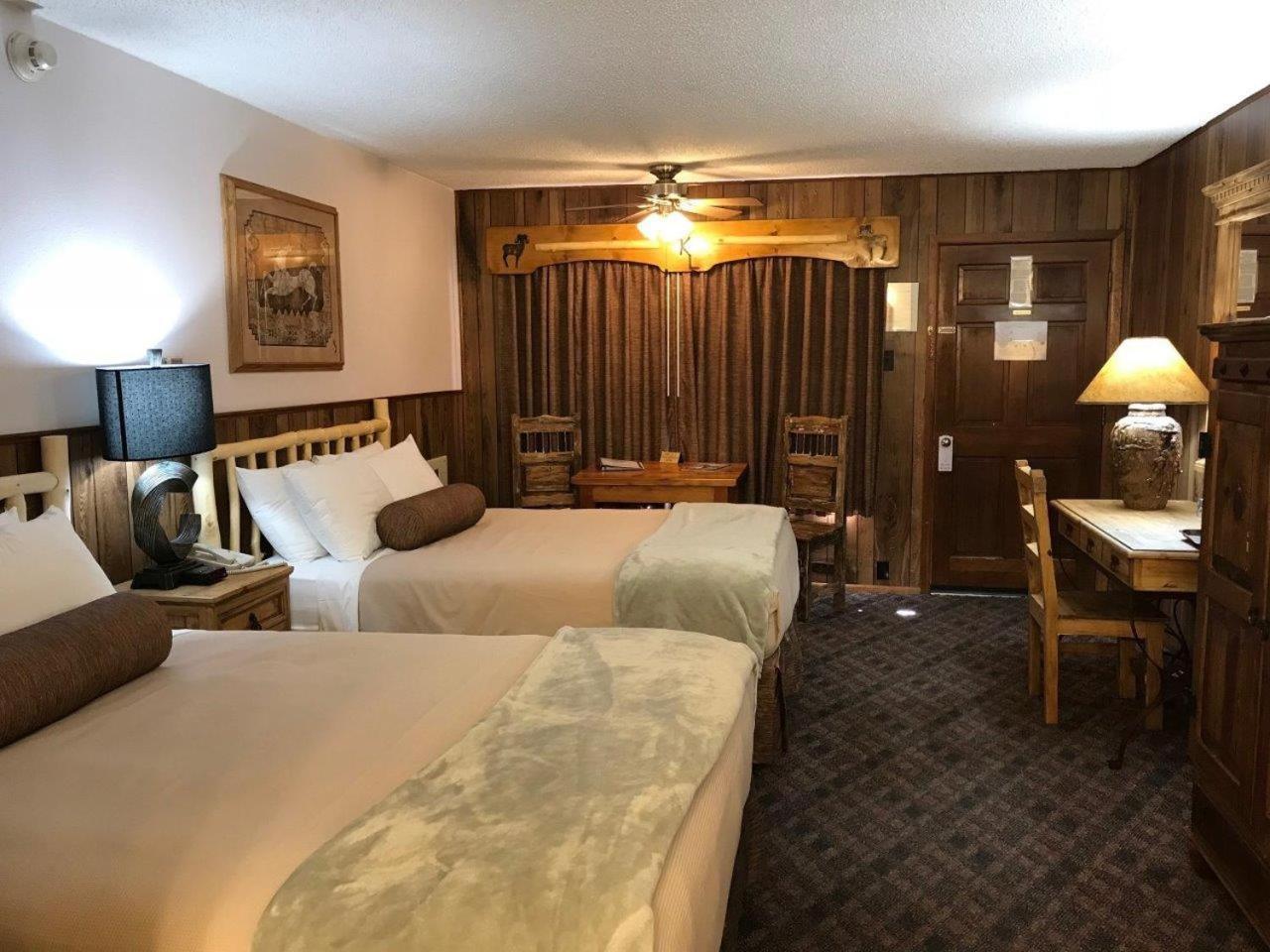 Copper King Lodge Ред-Ривер Экстерьер фото