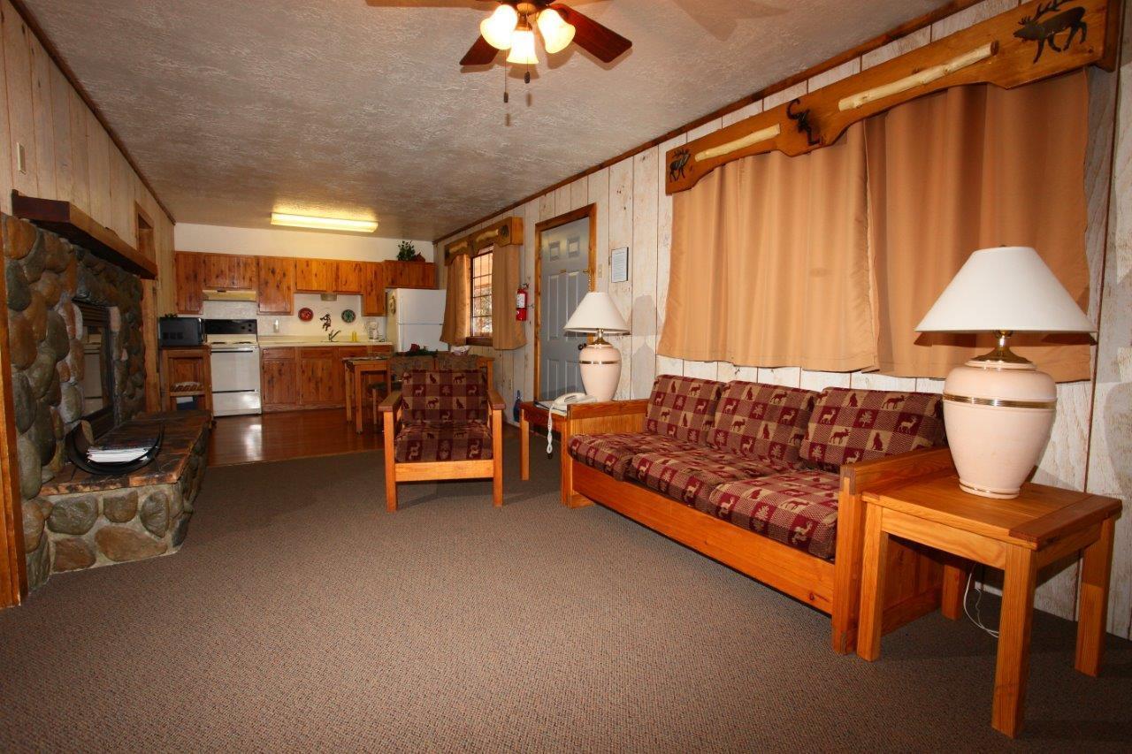 Copper King Lodge Ред-Ривер Экстерьер фото