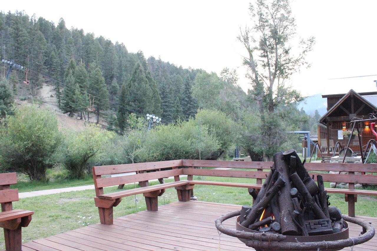 Copper King Lodge Ред-Ривер Экстерьер фото